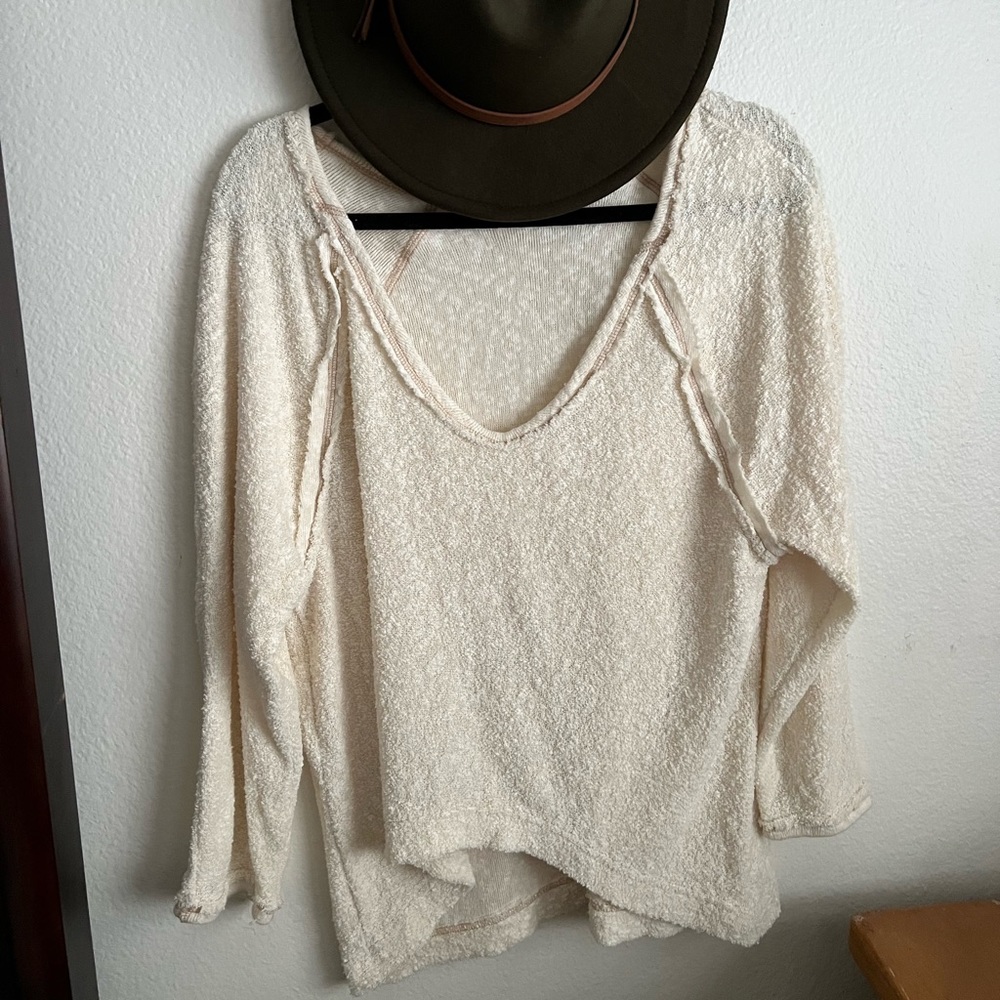 Urban outfitters sweater top shirt